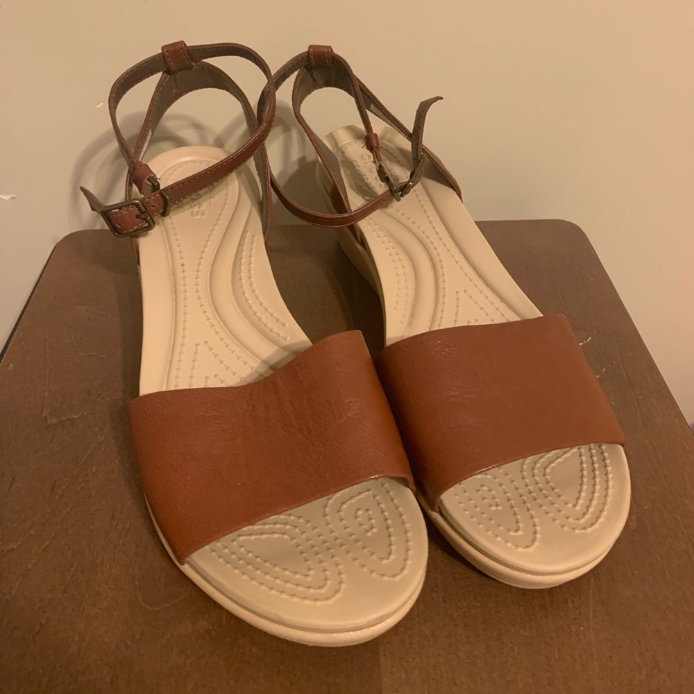 Croc Brown Leather Wedge Sandal